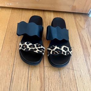 Crown Vintage Sandles